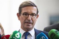 La Junta avisa que "todo apunta a que al menos el 85% de los cortes" de luz de Sevilla derivan de acometidas ilegales