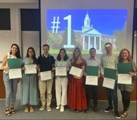 Alumnos de la Universidad de Sevilla participan en el programa intensivo de emprendimiento 'Badson Build'