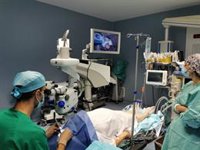 El Servicio de Oftalmología del Hospital de La Línea (Cádiz) incorpora un láser de última generación