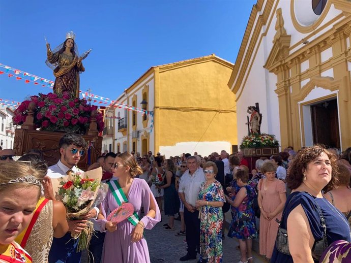 Santa Bárbara de Casa (Huelva) celebra su feria con una afluencia "récord" de vecinos y visitantes.