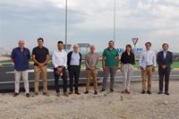 Una rotonda, un paso regulado por semáforos y un camino peatonal y ciclista conectan Cordovilla con Pamplona