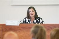 Artolazabal advierte contra "la intolerancia" que suponen los ataques homófobos a dos jóvenes en Vitoria-Gasteiz