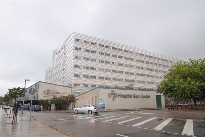 Archivo - Fachada del Hospital de San Millán-San Pedro