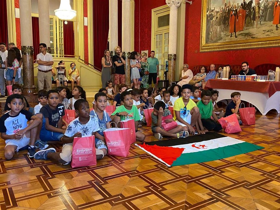 El grupo de niños saharauis que participan en el programa de 'Vacances en Pau'.