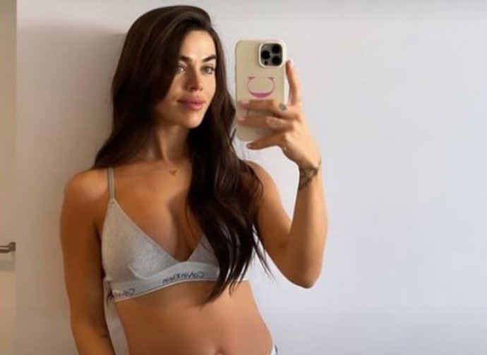 Violeta Mangriñán se convirtió en mamá el pasado 31 de julio