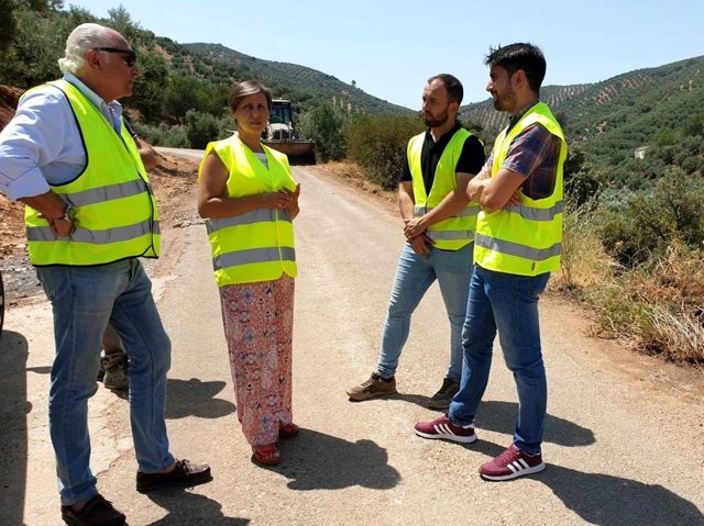 Visita a las obras en el camino rural Fuenlabrada