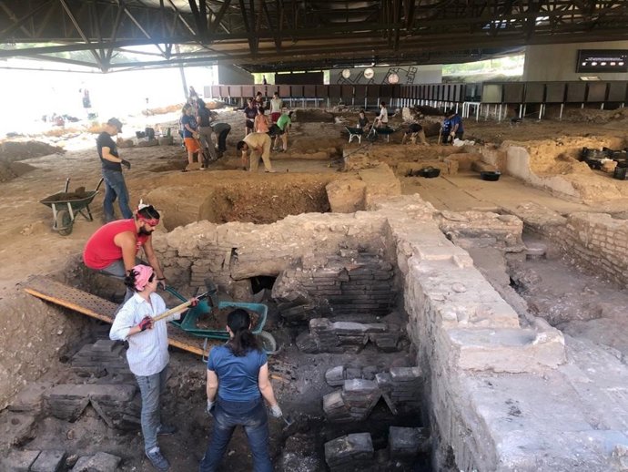 Excavaciones en la Casa del Anfiteatro de Mérida.