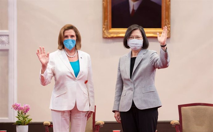 Nancy Pelosi, presidenta de la Cámara de Representantes, y Tsai Ing Wen, presidenta de Taiwán