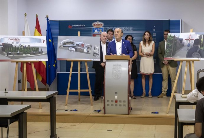 El Consejero De Turismo, Javier López Marcano, Presenta La Imagen De Los Estands De Fitur Y Otras Ferias De Turismo Nacionales 2023 Y 2024