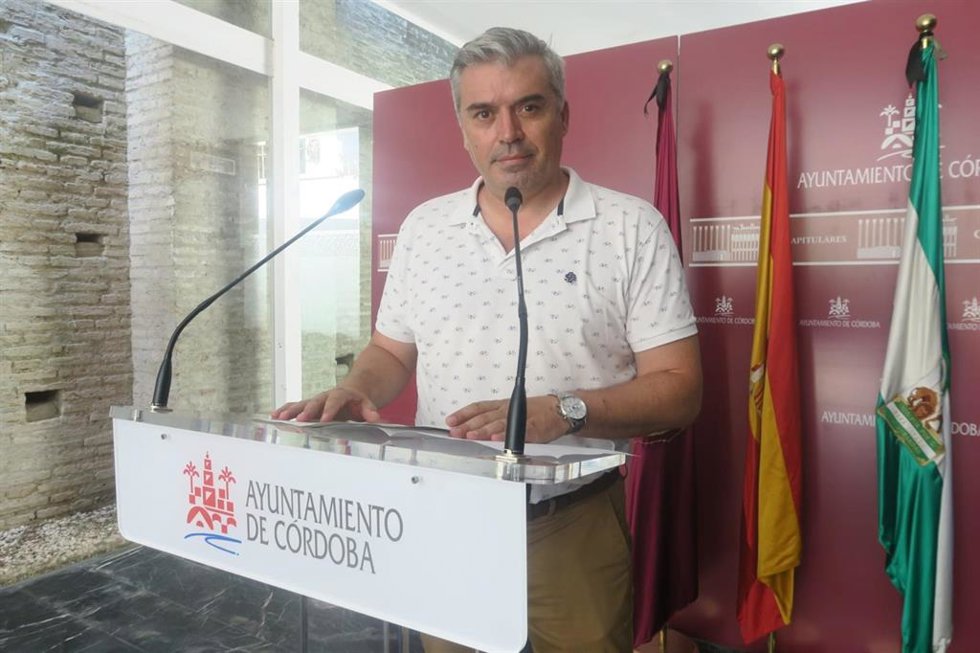 Archivo - El concejal del PSOE en el Ayuntamiento de Córdoba Víctor Montoro.