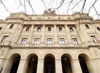 La Diputación foral de Gipuzkoa no encenderá su iluminación exterior a partir de este martes por la noche