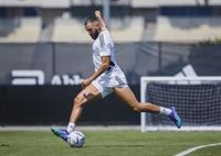 Benzema: "No somos jóvenes, pero trabajamos mucho"