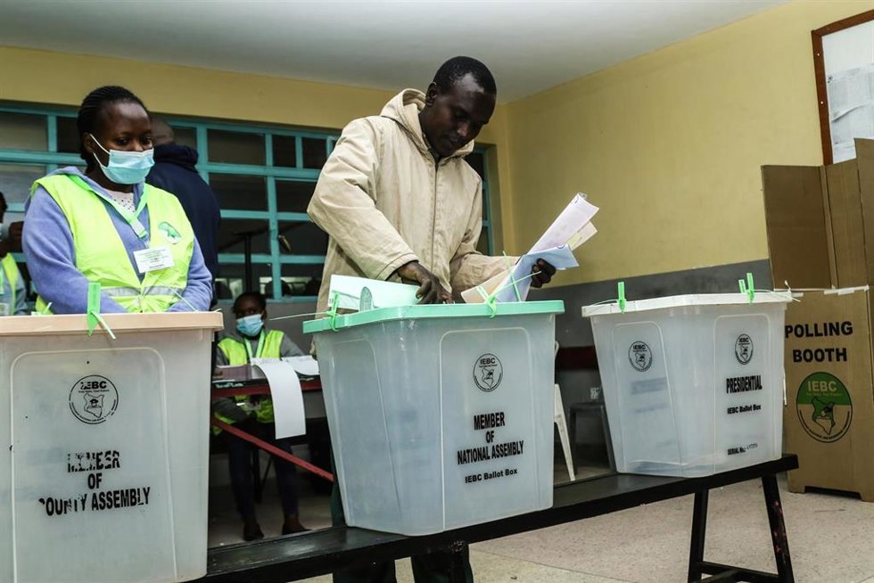 Colegio electoral en la localidad keniana de Nakuru