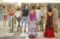 El metro de Málaga amplía el horario del servicio en Feria y refuerza el personal y la vigilancia