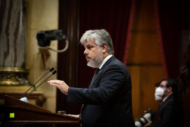 Archivo - El president de Junts al Parlament Albert Batet