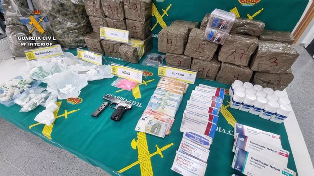 Droga aprehendida por la Guardia Civil en la operación Nebral en el norte de Cáceres