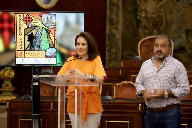 Presentación de la iniciativa que llevará, del 25 al 31 de agosto, las tradicionales alfombras que con motivo del Corpus se realizan en Valenzuela al Camino de Santiago.