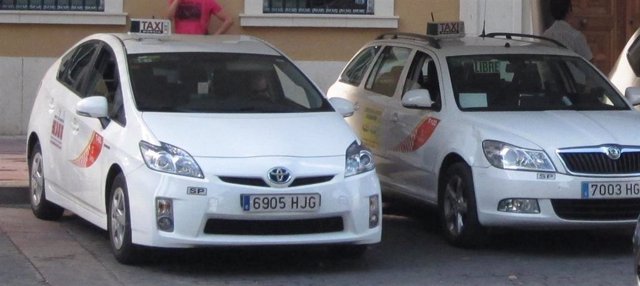 Archivo - Taxi en Murcia