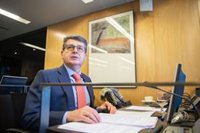 PP ve "muy complicado" que el AVE entre Almería y Murcia llegue en 2026 por la "baja ejecución" y la crisis de precios