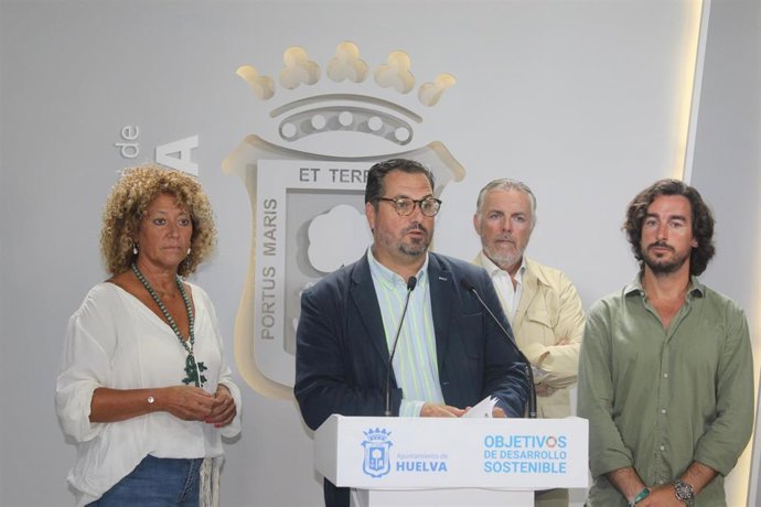 Representantes del Grupo Popular en el Ayuntamiento de Huelva.