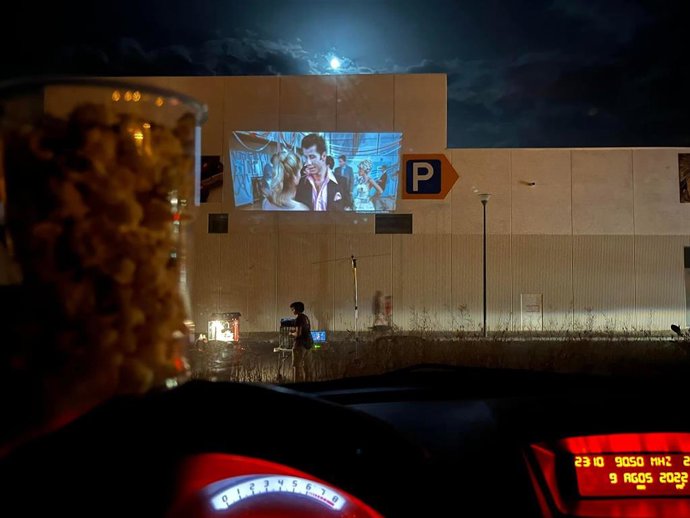 Proyección de 'Grease' en autocine de Baza