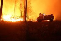 El incendio en Gironda y las Landas ha quemado ya más de 6.800 hectáreas y ha obligado a evacuar a diez mil personas
