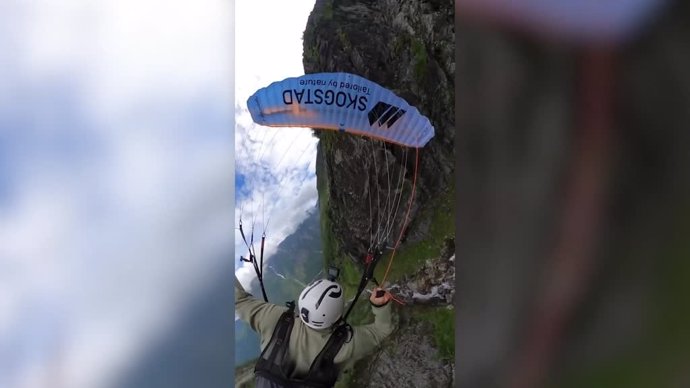 Las espectaculares imágenes grabadas por este paracaidista: unas acrobacias llenas de adrenalina