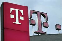 Deutsche Telekom gana un 92% más hasta junio y eleva previsiones