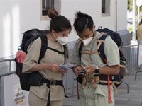 Continúan en alza los contagios y los casos activos de Covid en Galicia, pero bajan los hospitalizados