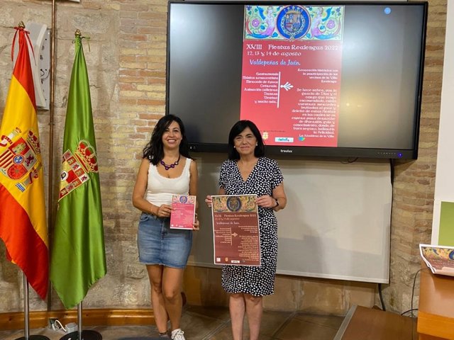 Francisca Medina y Laura Nieto en la presentación de las Fiestas Realengas