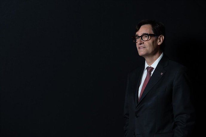 El  primer secretario del Partido de los Socialistas de Cataluña (PSC) y diputado y jefe de la oposición en el Parlament de Catalunya, Salvador Illa, posa para Europa Press, a 29 de julio de 2022, en Barcelona, Cataluña, (España).  