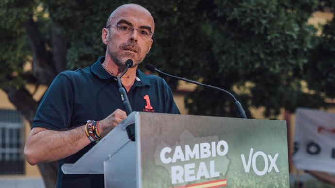 Archivo - Eurodiputado y portavoz del Comité de Acción Política de Vox, Jorge Buxadé