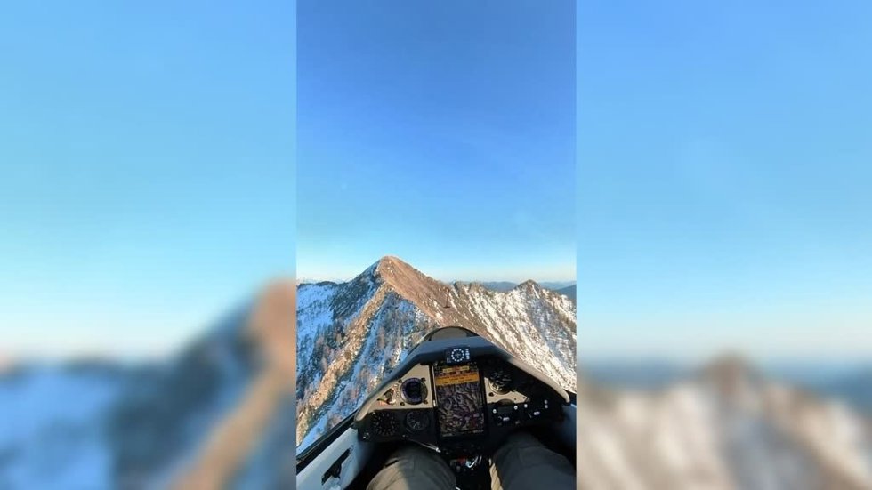 Las atrevidas acrobacias de este piloto a ras de suelo