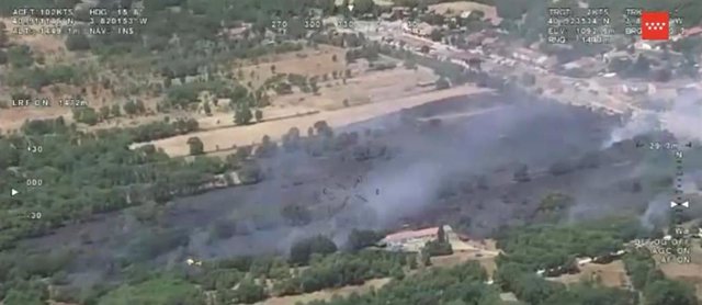 Controlado un incendio en Pinilla del Valle que ha quemado 6 hectáreas
