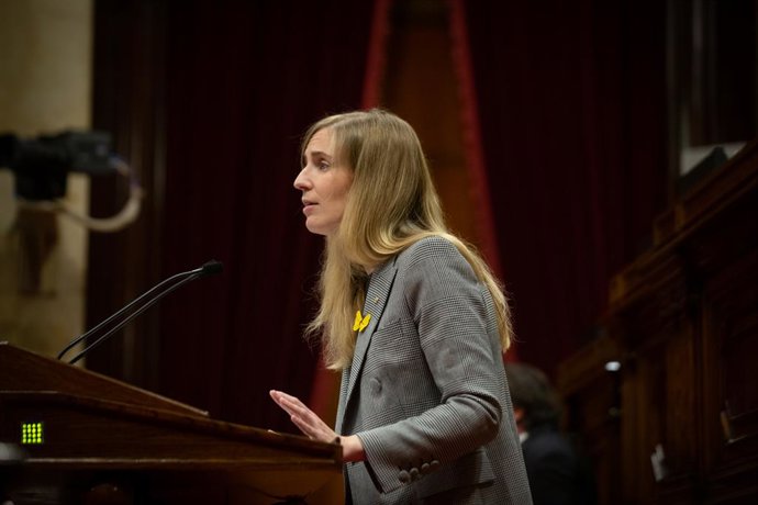 Archivo - La consellera d'Exteriors de la Generalitat, Victria Alsina,en una imatge d'arxiu. 