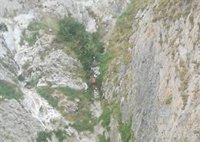 Rescatados tres montañeros enriscados en la canal de Trea (León)