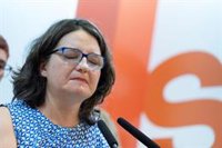 Compromís se queja porque  Punt no emitiera en directo la dimisión de Oltra y la televisión les afea que no avisaran