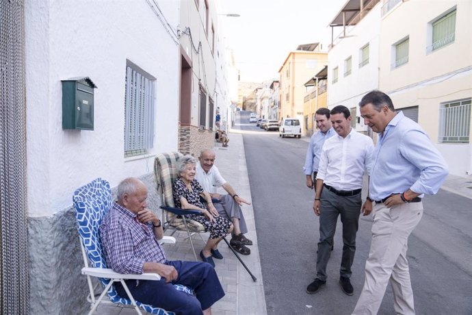 El presidente de la Diputación de Almería visita Tíjola.