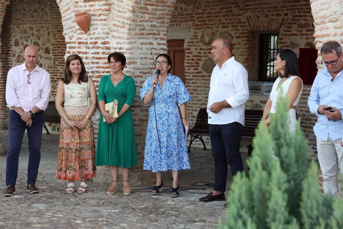 Acto de presentación oficial de la rehabilitación del Ayuntamiento de Labajos