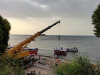 Completada la instalación en el mar de las plataformas para el disparo del Castell de l'Olla d'Altea