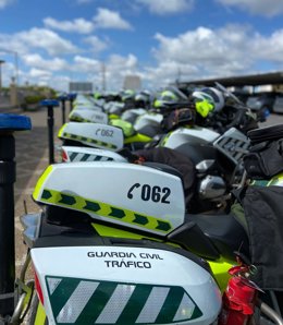 Archivo - Motocicletas de la Guardia Civil de Tráfico, imagen de archivo