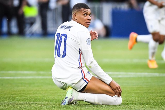 Archivo - Kylian MBAPPE of France looks dejected during the UEFA Nations League, League A - Group 1 football match between France and Croatia on June 13, 2022 at Stade de France in Saint-Denis near Paris, France - Photo Matthieu Mirville / DPPI