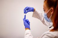 Cantabria registra 19 nuevos positivos Covid y los indicadores siguen en descenso