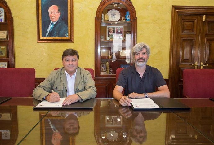 Convenio de colaboración entre el Ayuntamiento de Huelva y  la Asociación 'Nuevos Horizontes'