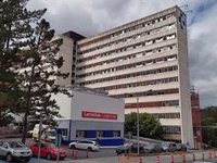 Se mantienen en la treintena los fallecidos por covid, aunque se reducen los hospitalizados a 180, 15 en UCI
