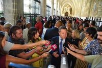 Page, "orgulloso" del servicio de incendios de CLM, resalta su esfuerzo y dice que "su eficacia es comentada en España"