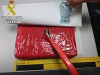 Detenido en Alberic con dos kilos de cocaína escondidos en el coche