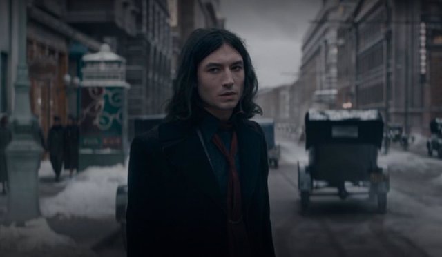 Ezra Miller admite sus "problemas de salud mental", pide perdón y comienza "un tratamiento continuo"