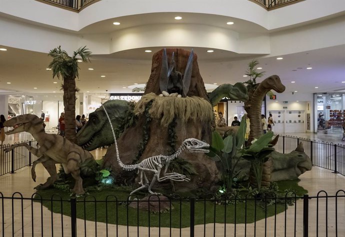 Isla de los dinosaurios en intu Xanadú