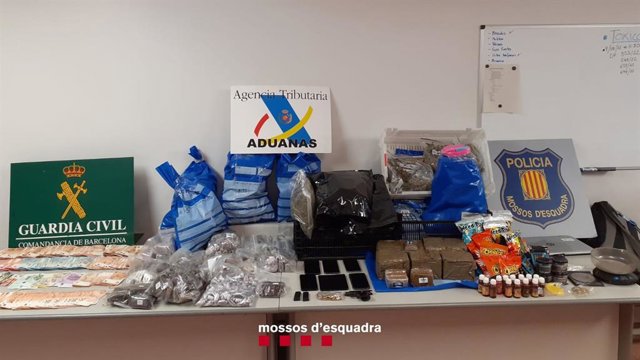 Imatge del material confiscat